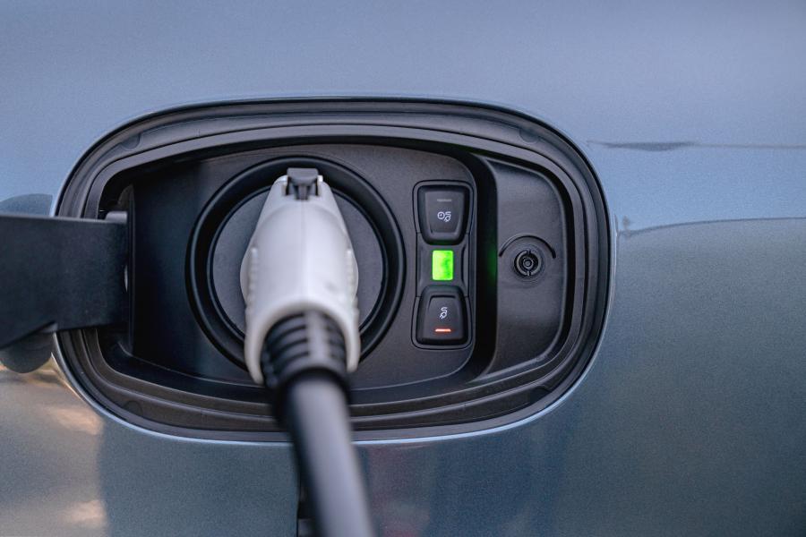 Детали экстерьера Porsche Cayenne E-Hybrid (PO536) 2018 года  (NA) (фото 31 из 38)